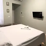 Le Porte Di Πανσιόν Πάρμα