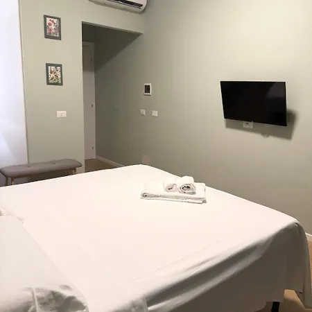 Le Porte Di بيت ضيافة بارما